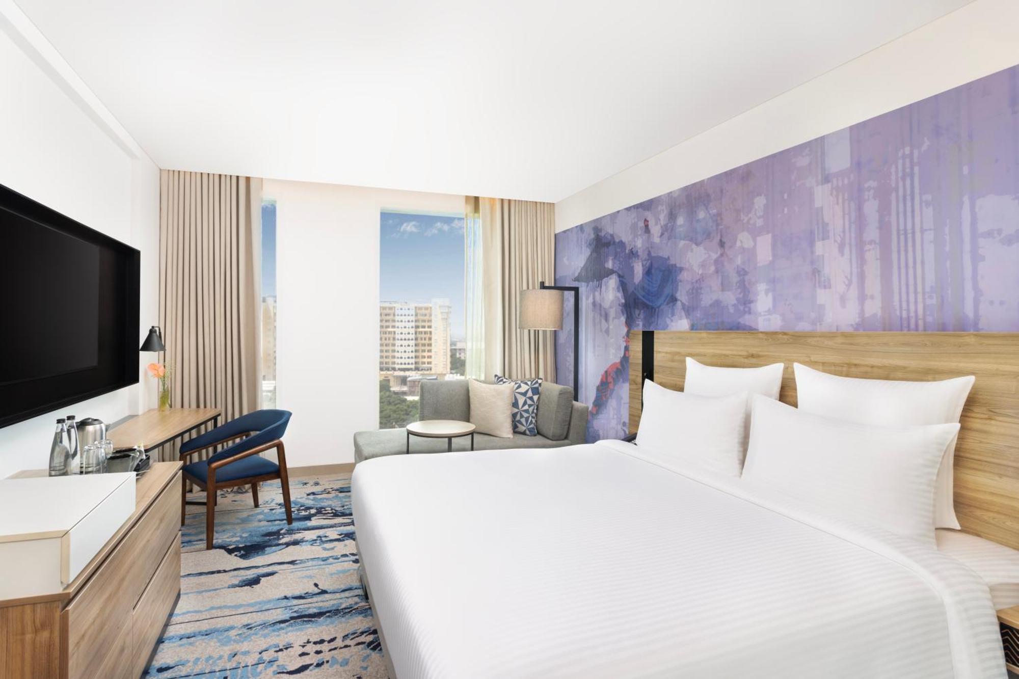 Novotel New Delhi City Centre Экстерьер фото